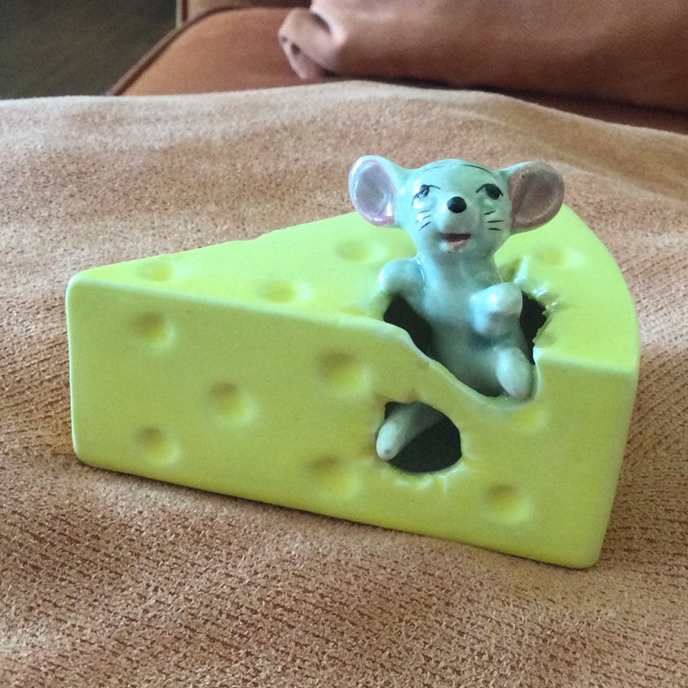 Vintage Japan Napcoware Mouse in Cheese
